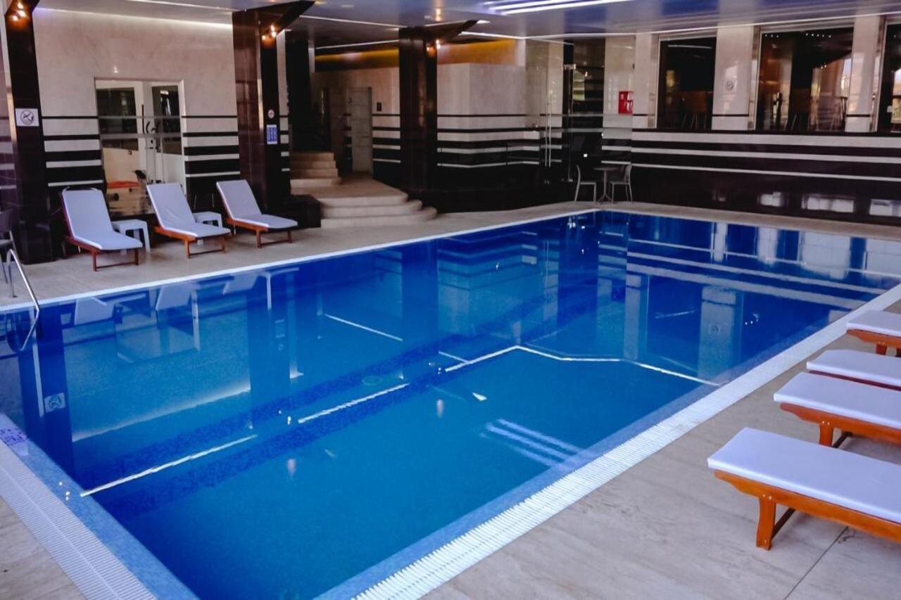 Hotel International Prishtina & Spa 프리슈티나 외부 사진