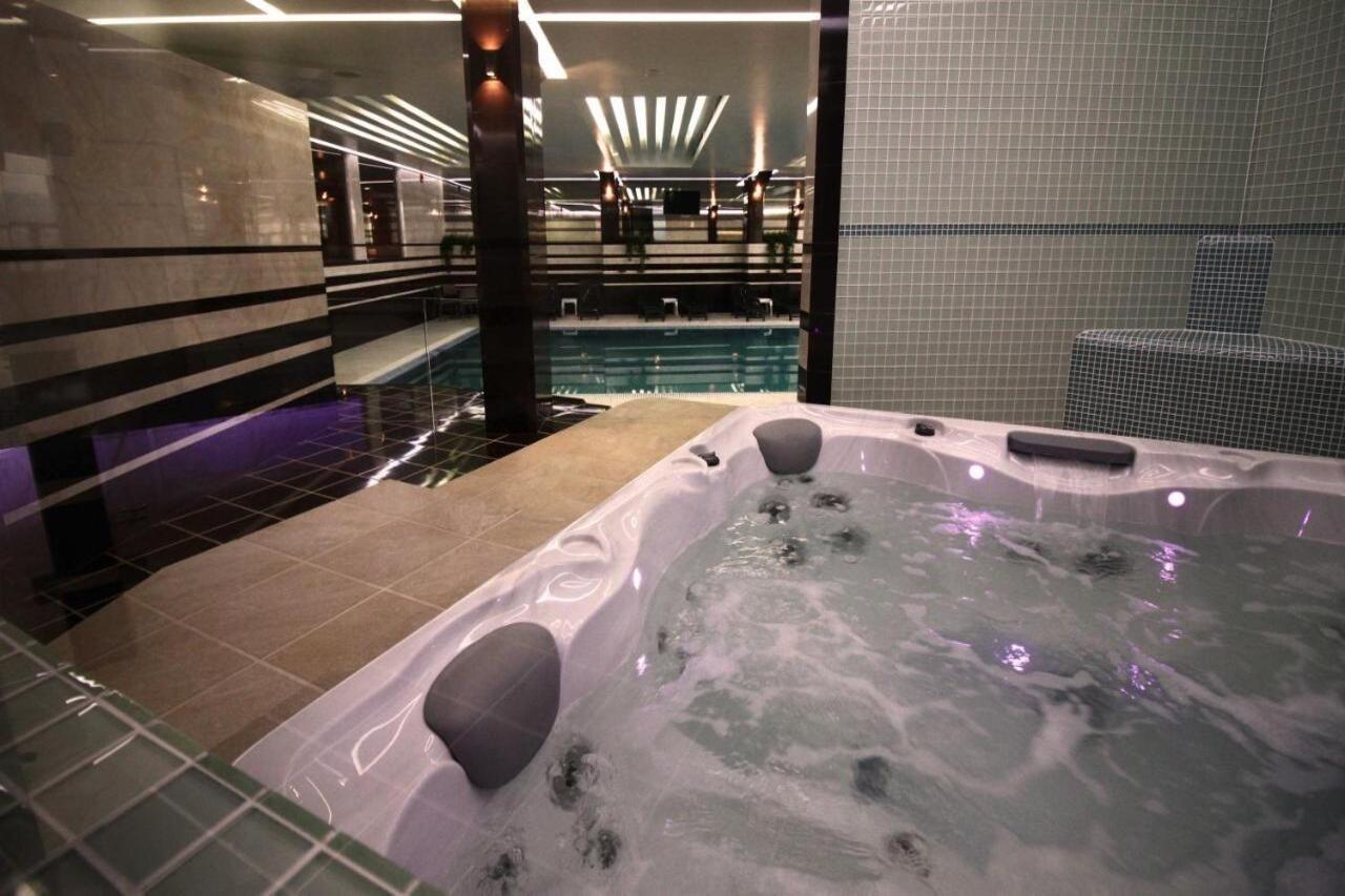 Hotel International Prishtina & Spa 프리슈티나 외부 사진