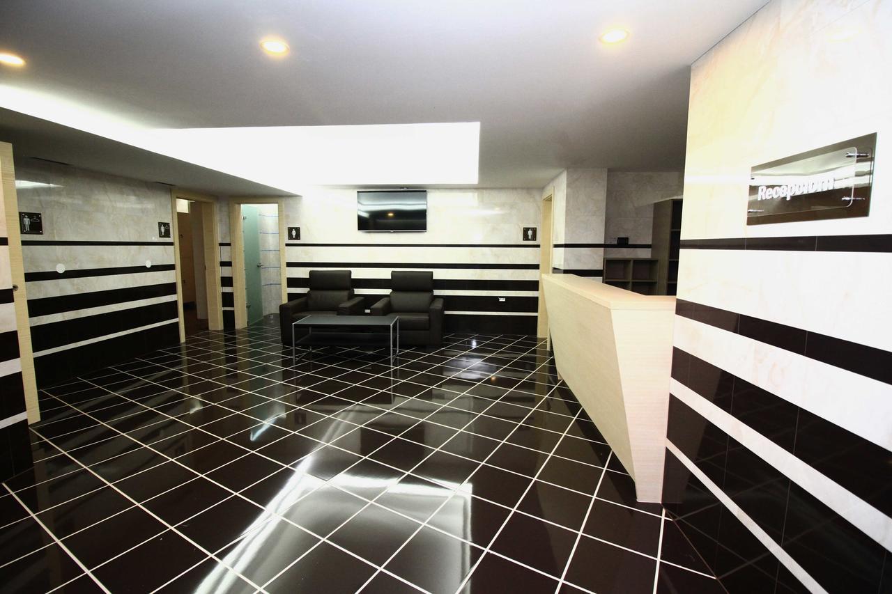 Hotel International Prishtina & Spa 프리슈티나 외부 사진