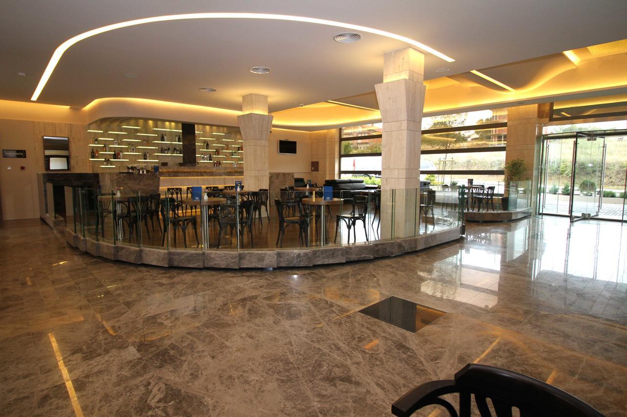 Hotel International Prishtina & Spa 프리슈티나 외부 사진