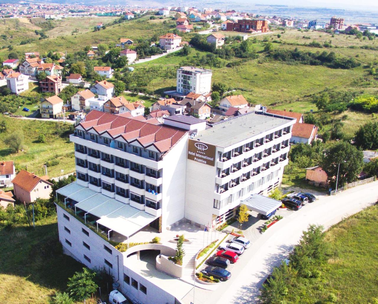 Hotel International Prishtina & Spa 프리슈티나 외부 사진