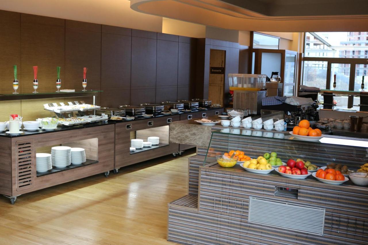 Hotel International Prishtina & Spa 프리슈티나 외부 사진